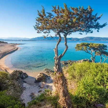 Charmante Maison A Avec Piscine Partagee Feriehus