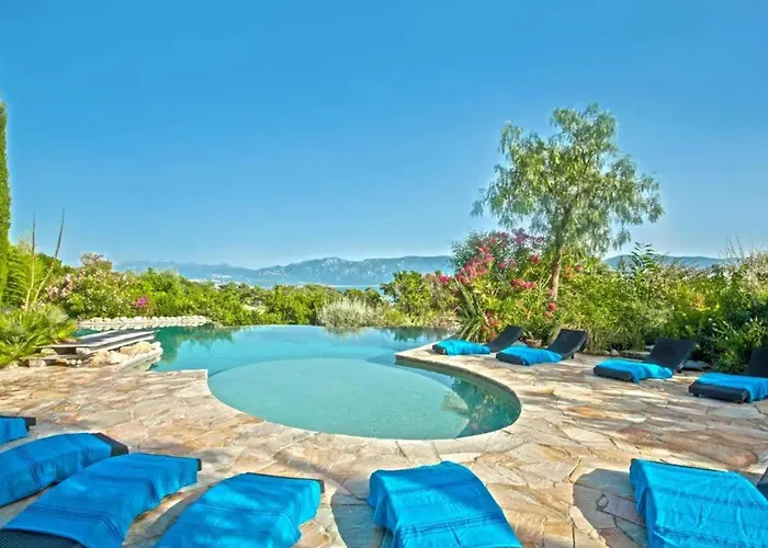 Charmante Maison A Avec Piscine Partagee Feriehus Olmeto (Corsica)