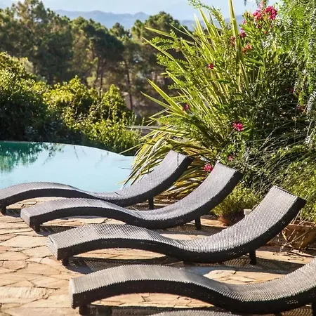 Charmante Maison A Avec Piscine Partagee 別荘