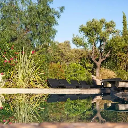 Charmante Maison A Avec Piscine Partagee 別荘